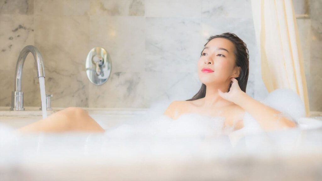 Tips sehat manfaat berendam air panas dengan produk Water Heater Wika dapat efektif meredakan stres dan meningkatkan kualitas tidur anda pada malam hari wikawh.com Tips sehat manfaat berendam air panas dengan produk Water Heater Wika dapat efektif meredakan stres dan meningkatkan kualitas tidur anda pada malam hari wikawh.com