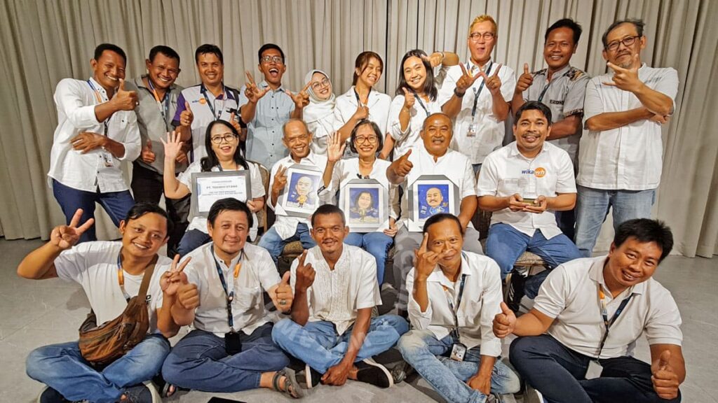 Melalui dedikasi, perayaan, dan pelepasan purnabakti, Wika Tekindo membangun fondasi yang kuat untuk mencapai puncak prestasi di tahun 2024 A wikawh.com