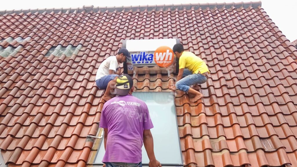 Tips memilih lokasi terbaik untuk pemasangan Wika Solar Water Heater agar optimal dan aman, serta memastikan atap mampu menahan beban wikawh.com Tips memilih lokasi terbaik untuk pemasangan Wika Solar Water Heater agar optimal dan aman, serta memastikan atap mampu menahan beban wikawh.com